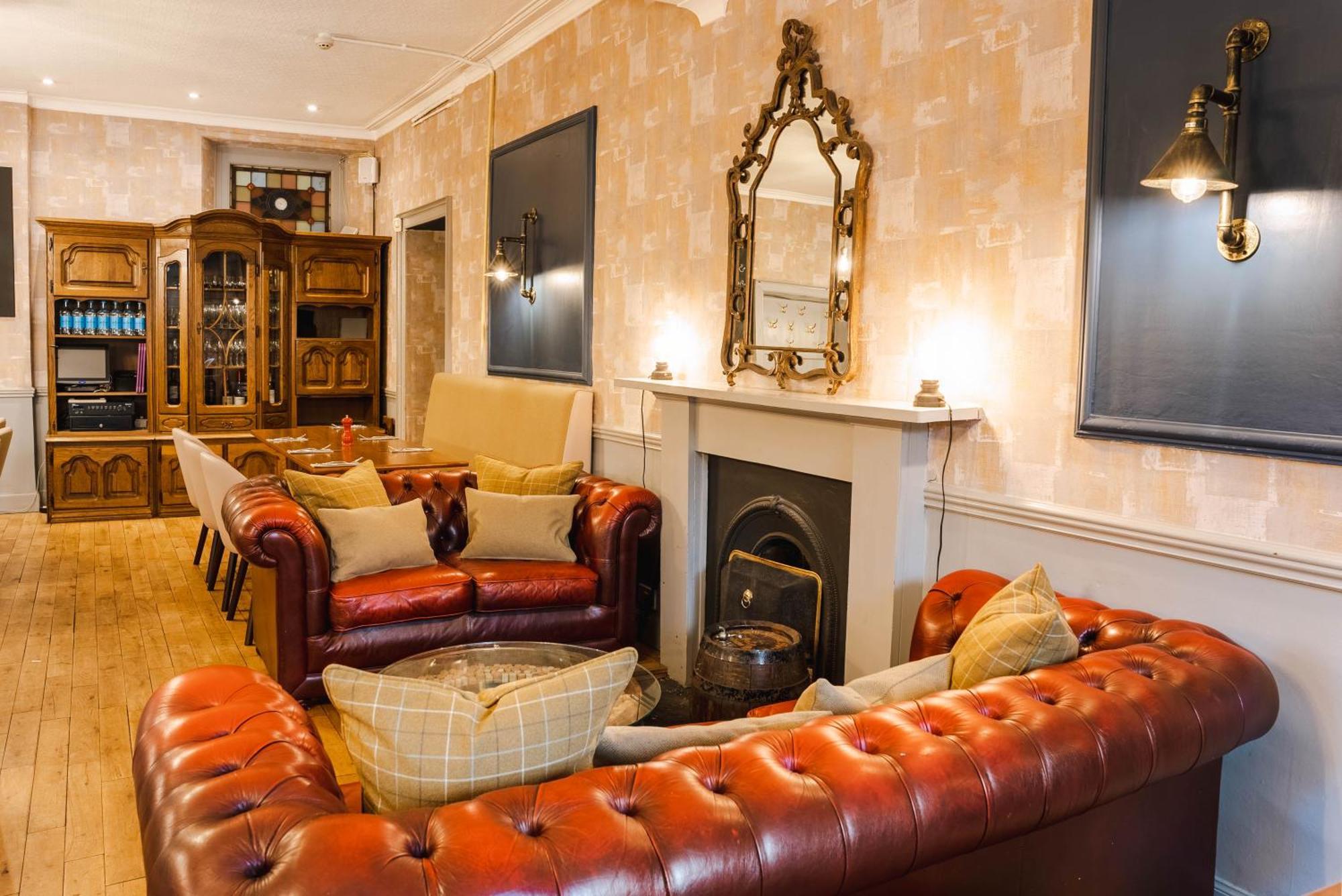 Traquair Arms Hotel Innerleithen Ngoại thất bức ảnh