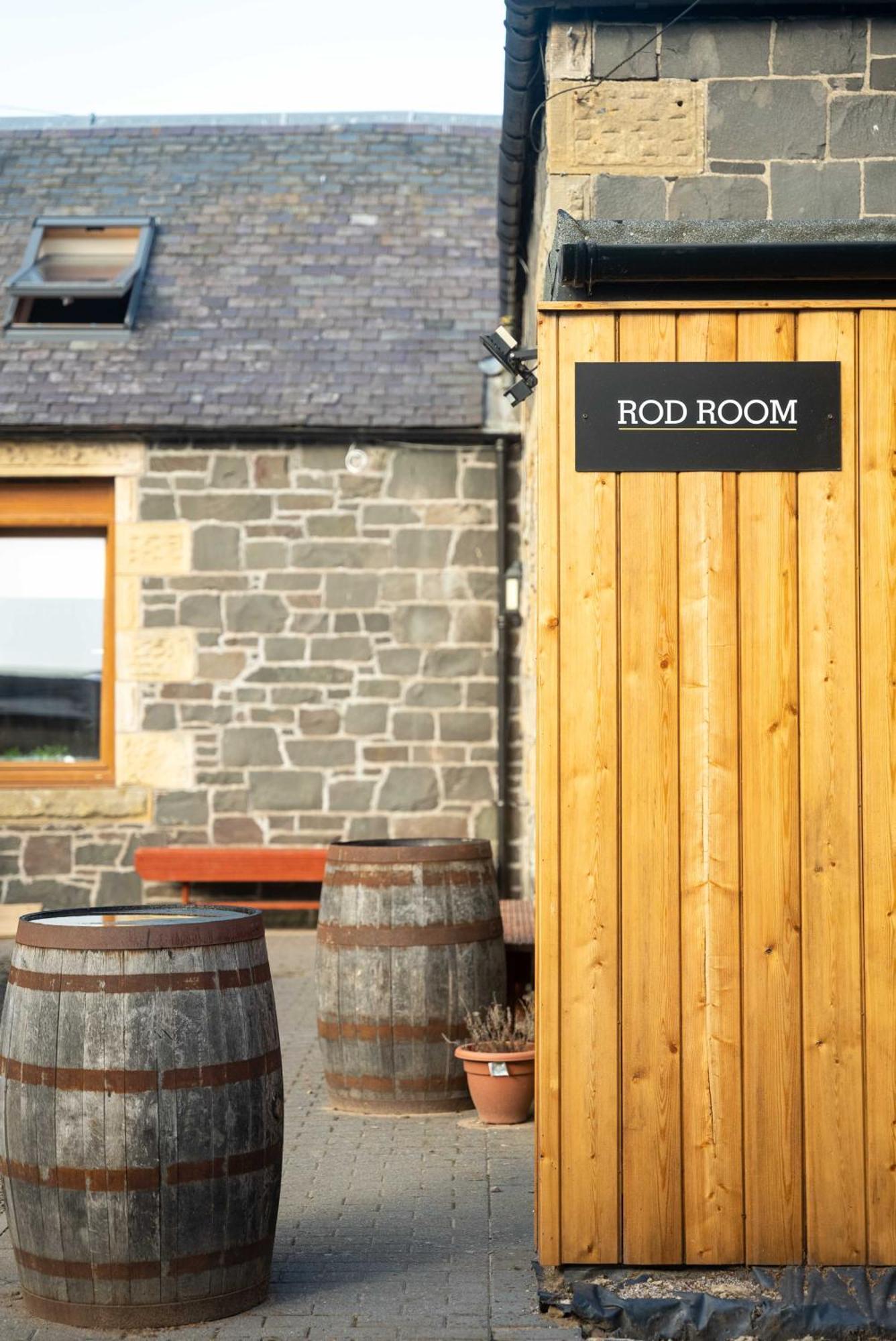 Traquair Arms Hotel Innerleithen Ngoại thất bức ảnh