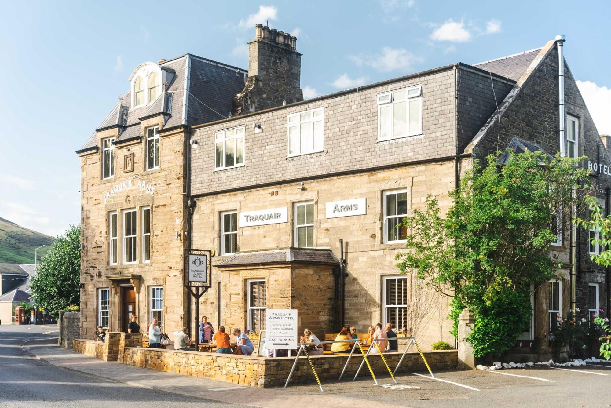 Traquair Arms Hotel Innerleithen Ngoại thất bức ảnh