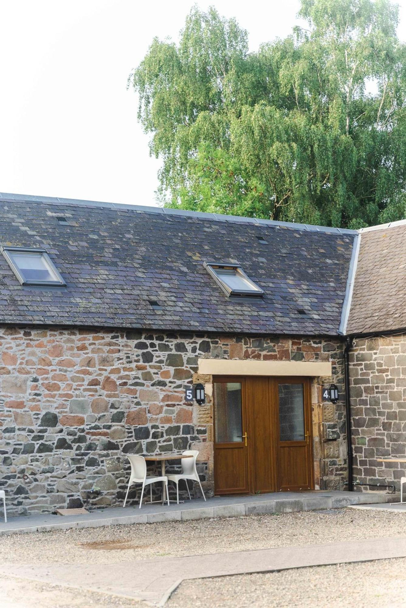 Traquair Arms Hotel Innerleithen Ngoại thất bức ảnh