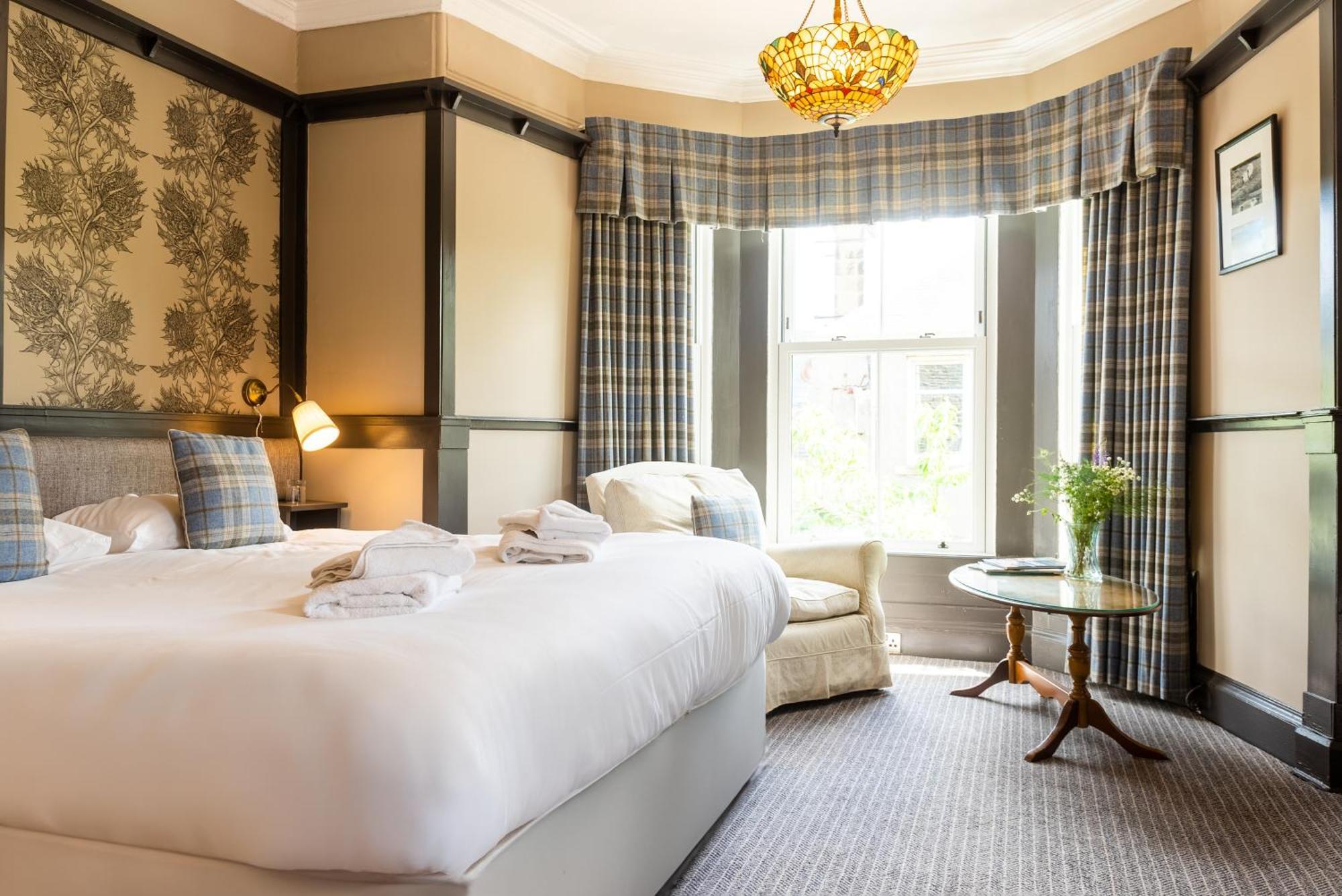 Traquair Arms Hotel Innerleithen Ngoại thất bức ảnh